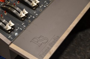 EMI Pult mit Prime Signatur
